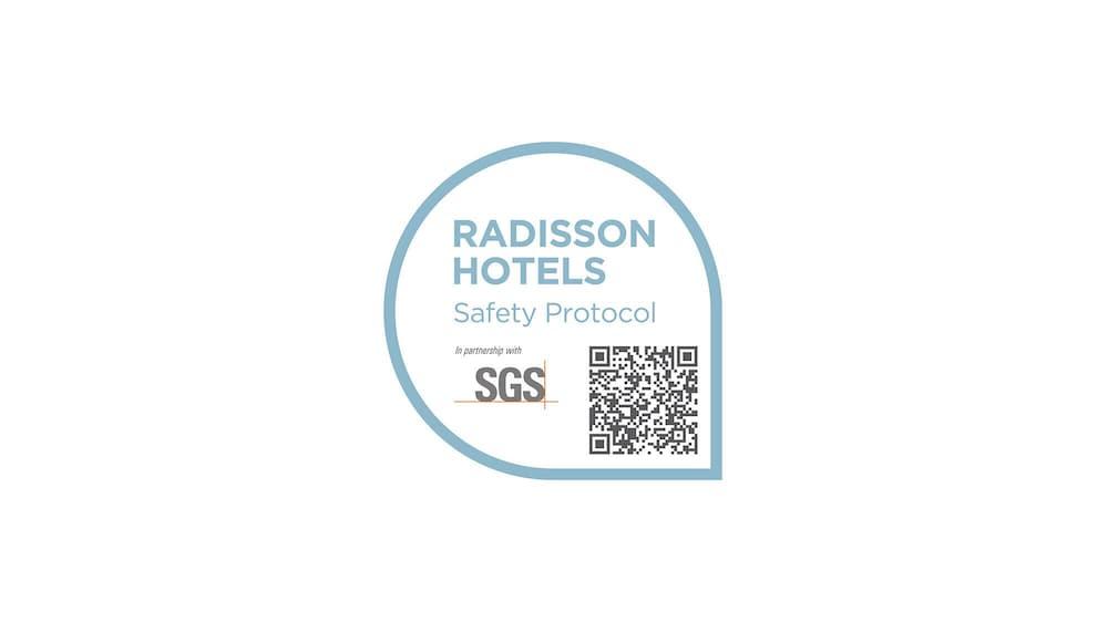 Country & By Radisson Chandigarh 4*