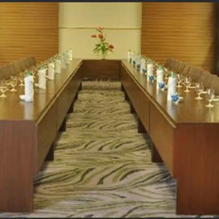 Country Inn & Suites By Radisson Chandigarh Zirakpur 
