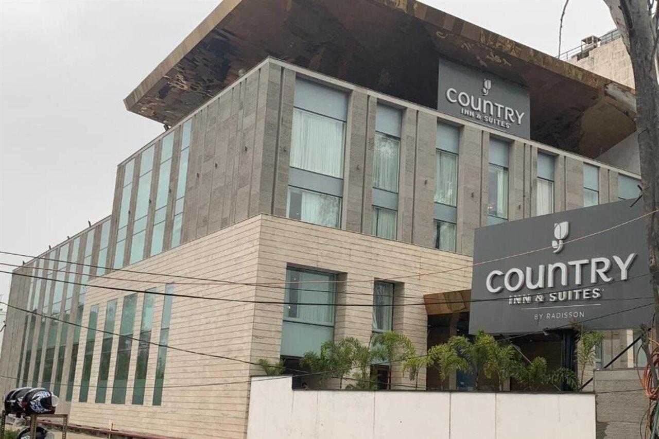 Country & By Radisson Chandigarh 4* Zirakpur